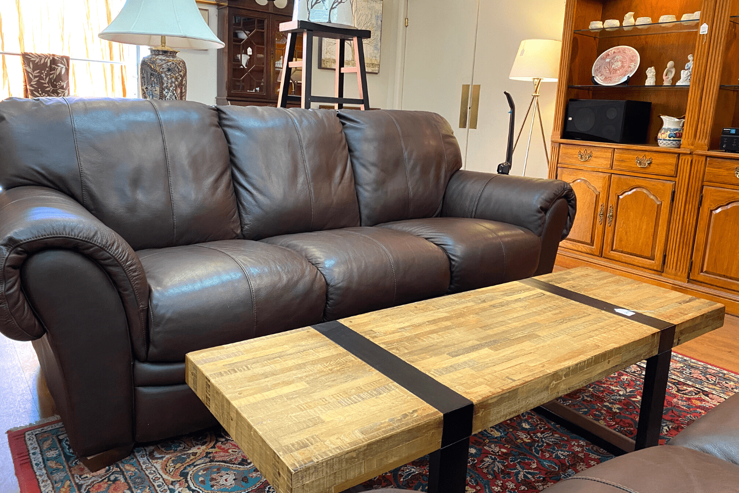 Used Furniture Store in Cleveland Refurnishings